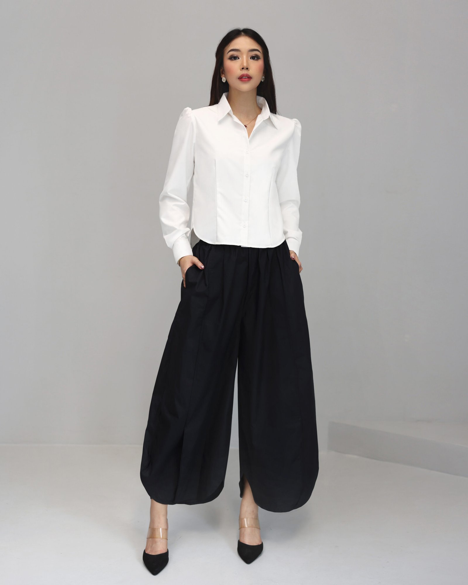 Manhattan Short Styled Shirt - Gambar 5