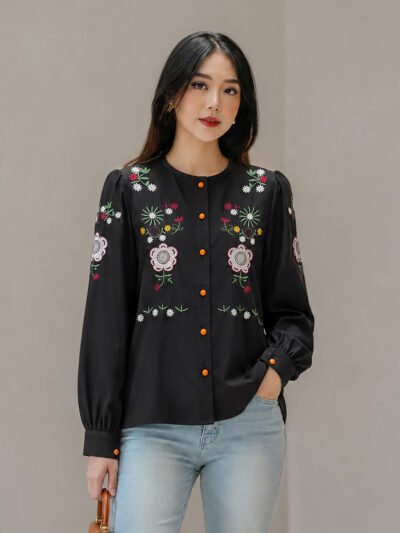 Stella Embroidery Top - Black Tangan Panjang