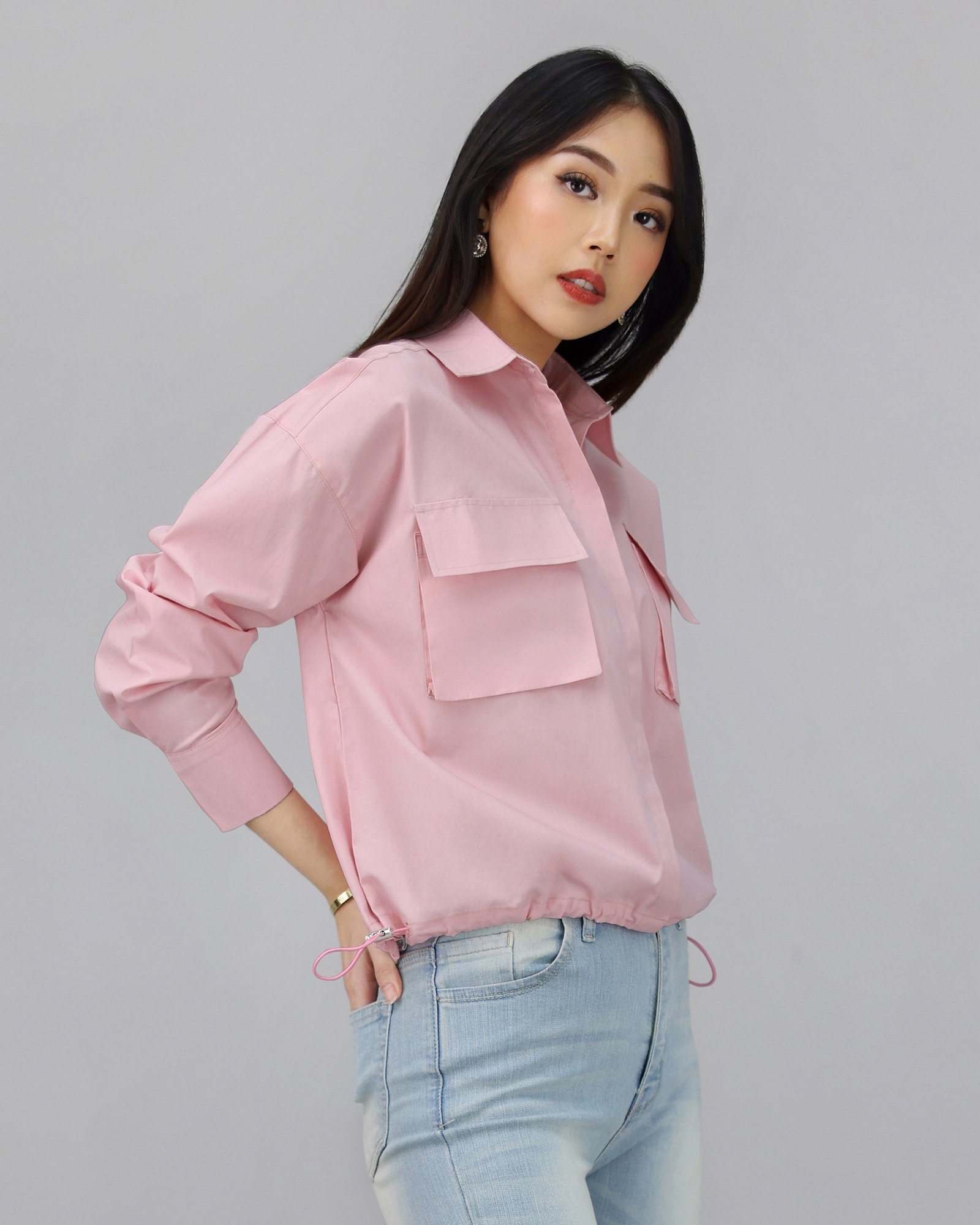 Capri Corliss Unique Shirt - Gambar 4