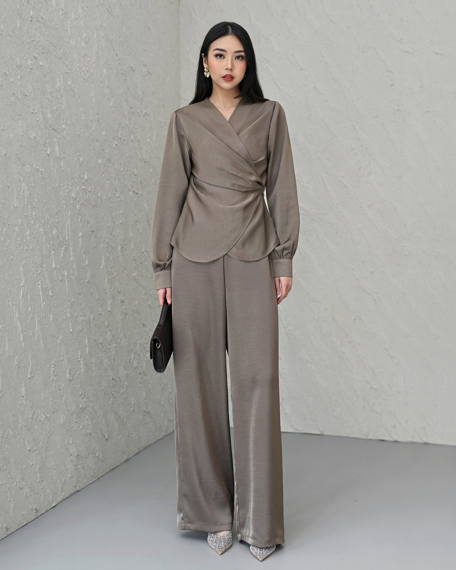 Vergara Set N Top Premium Semi Satin