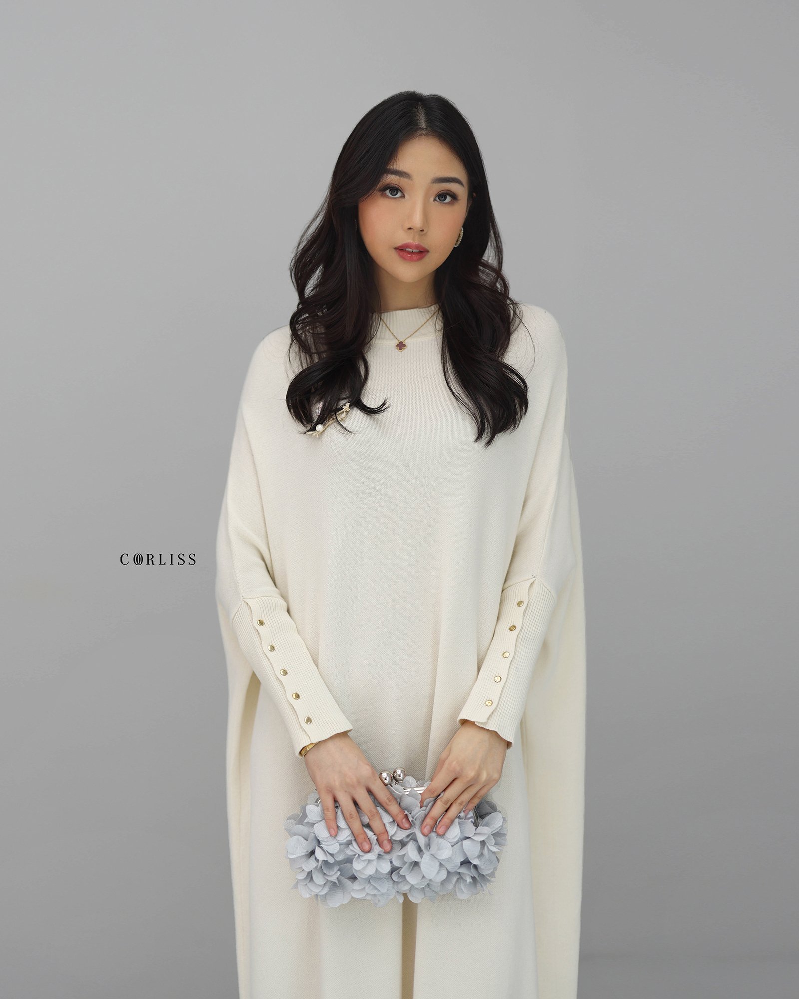 Auguste Premium Batwing Dress - Gambar 4