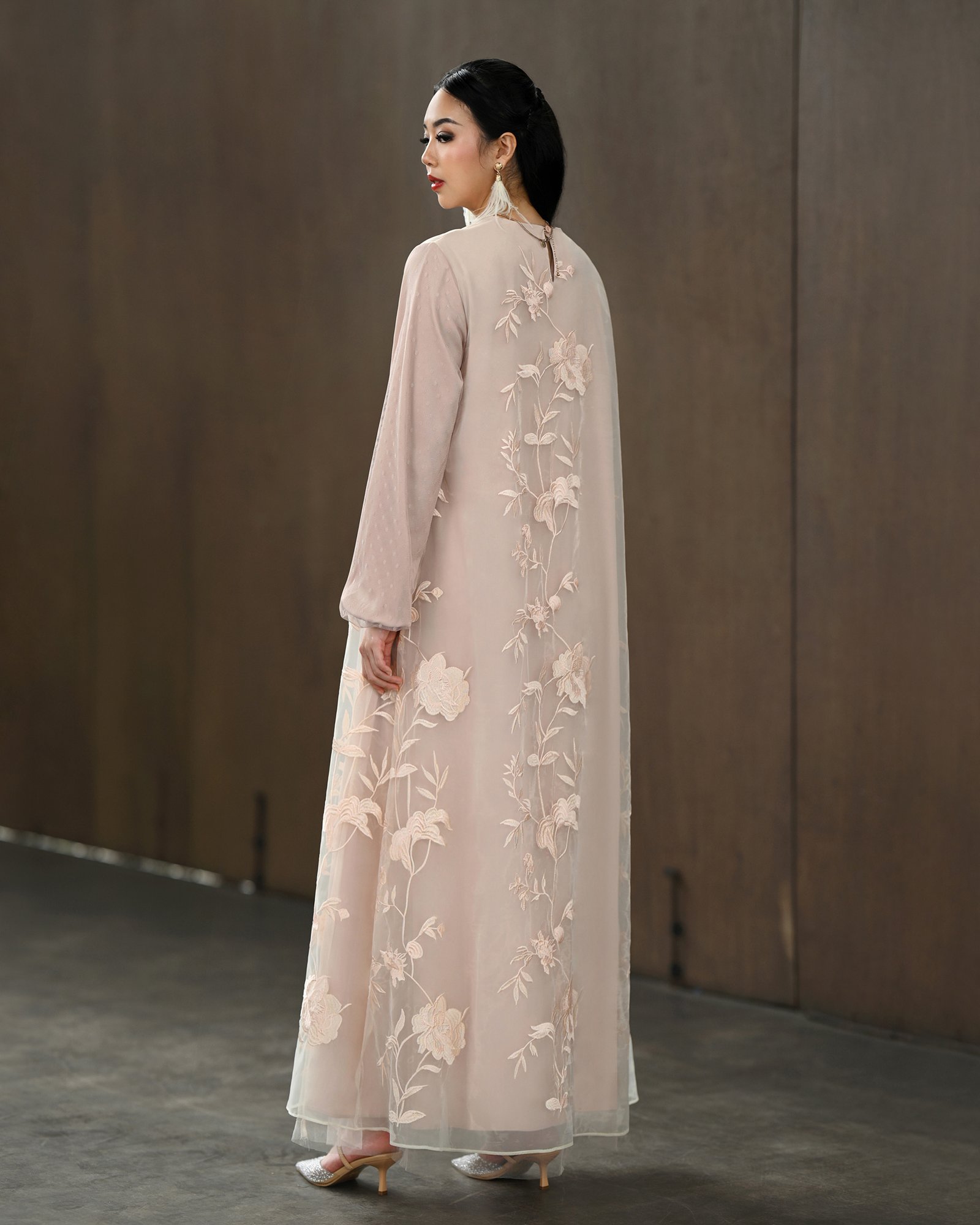 Paradis de Fleur Dress • Premium Corliss Raya 2026 - Gambar 5