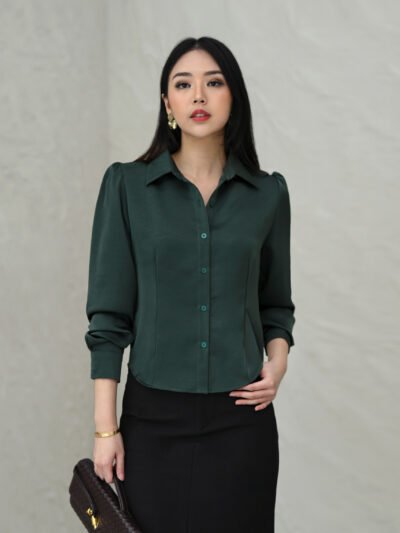 Manhattan in Premium Silk Tebal, Halus Bertekstur dan Anti Kusut - Elegant Emerald