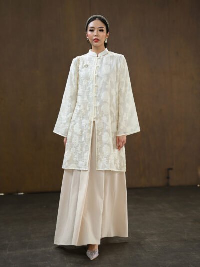 Lotus Raya Tunic 2026 - Porcelain