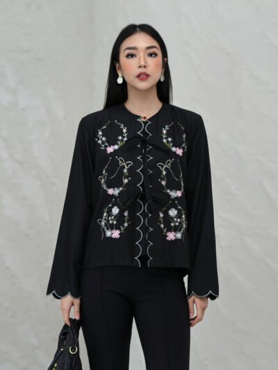 Rosette Embroidery Top - Black